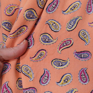 40s ORANGE PAISLEY PRINT SOFT RAYON ROBE / WRAP DRESS - S