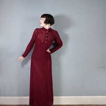 Load image into Gallery viewer, 70s DARK PLUMMY WINE COLOUREFD LACE KNIT EMPIRE MAXI DRESS - L