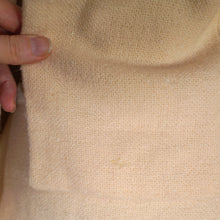 Load image into Gallery viewer, 60s CREAM LILLI ANN THICK WOVEN WOOL SUIT WITH PENCIL SKIRT AND OPEN JACKET - XS-S