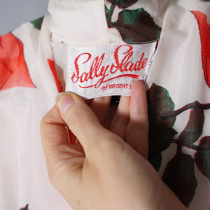 50s SILKY NYLON WHITE AND RED ROSE FLORAL PRINT SALLY SLADE PARTY DRESS - M