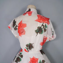 Load image into Gallery viewer, 50s SILKY NYLON WHITE AND RED ROSE FLORAL PRINT SALLY SLADE PARTY DRESS - M