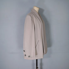 Load image into Gallery viewer, 50s GREY STRONG SHOULDERED SWING JACKET / COAT WITH BUTTON DESIGN - M-L