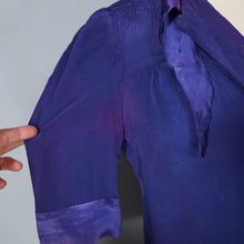 Load image into Gallery viewer, 70s BUS STOP / LEE BENDER DARK BLUE BLOUSE WITH HUGE DAGGER COLLAR - XS