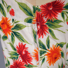 Load image into Gallery viewer, 50s WHITE RED AND ORANGE BUSHY FLORAL SUN DRESS WITH FULL SKIRT - S