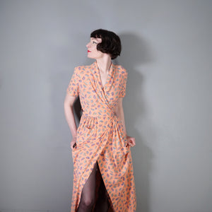 40s ORANGE PAISLEY PRINT SOFT RAYON ROBE / WRAP DRESS - S