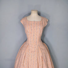 Load image into Gallery viewer, 60s PEACH DAY DRESS AND CROPPED BOLERO WITH RAINBOW FLECKS - L