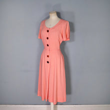 Load image into Gallery viewer, EARLY 50s SALMON PINK L&#39;AIGLON SOFT RAYON FITTED DRESS WITH TORTOISE SHELL BUTTONS - S