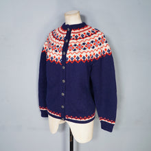 Load image into Gallery viewer, 70s BLUE RED AND WHITE NORWEGIAN &quot;SAGA KNIT&quot; HANDKNITTED WOOL CARDIGAN - M