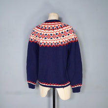 Load image into Gallery viewer, 70s BLUE RED AND WHITE NORWEGIAN &quot;SAGA KNIT&quot; HANDKNITTED WOOL CARDIGAN - M