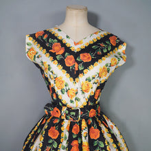 Load image into Gallery viewer, 50s 60s "VOGUE" ORANGE AND YELLOW ROSE COTTON DAY DRESS WITH BELT - S