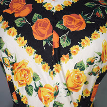 Load image into Gallery viewer, 50s 60s "VOGUE" ORANGE AND YELLOW ROSE COTTON DAY DRESS WITH BELT - S