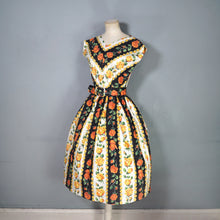 Load image into Gallery viewer, 50s 60s "VOGUE" ORANGE AND YELLOW ROSE COTTON DAY DRESS WITH BELT - S