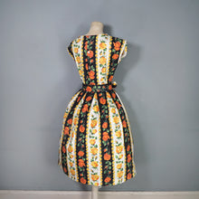 Load image into Gallery viewer, 50s 60s "VOGUE" ORANGE AND YELLOW ROSE COTTON DAY DRESS WITH BELT - S