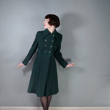 Load image into Gallery viewer, 40s GREEN WOOL DAGGER COLLAR DOUBLE BREASTED AUTUMN COAT - S