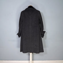 Load image into Gallery viewer, 50s FREISS ORIGINAL DARK GREY MOHAIR WOOL AND VELVET  SWING  COAT