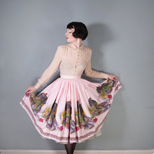 Load image into Gallery viewer, 50s PASTEL PINK JOHN WOLF NOVELTY BORDER PRINT FULL SKIRT -  25.5&quot;