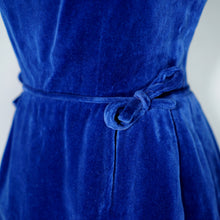 Load image into Gallery viewer, 60s RICHARD SHOPS ROYAL BLUE VELVET COCKTAIL DRESS - XS-S