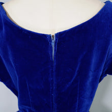 Load image into Gallery viewer, 60s BLUE VELVET FULL SKIRTED COCKTAIL DRESS - XS