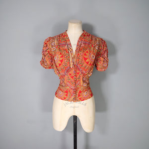 40s 50s RED PRINTED COTTON SUN BLOUSE WITH PUFF SLEEVE - S-M