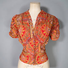 Load image into Gallery viewer, 40s 50s RED PRINTED COTTON SUN BLOUSE WITH PUFF SLEEVE - S-M