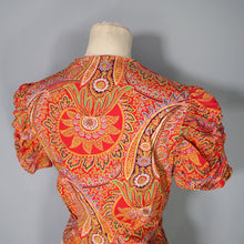 Load image into Gallery viewer, 40s 50s RED PRINTED COTTON SUN BLOUSE WITH PUFF SLEEVE - S-M