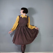Load image into Gallery viewer, 60s BROWN PINAFORE STYLE FULL SKIRTED DAY DRESS WITH BUTTONED BIB  - XS / petite