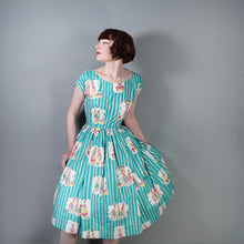 Load image into Gallery viewer, 50s GREEN NOVELTY PRINT FULL SKIRTED COTTON DAY DRESS - M