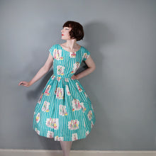 Load image into Gallery viewer, 50s GREEN NOVELTY PRINT FULL SKIRTED COTTON DAY DRESS - M