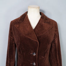 Load image into Gallery viewer, 70s BROWN VELVET CORD FITTED ACADEMIA BLAZER JACKET - XS-S