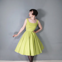 Load image into Gallery viewer, 50s CHARTREUSE / PASTEL GREEN BACKLESS FULL CIRCLE DRESS - S