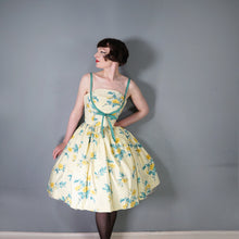 Load image into Gallery viewer, 50s UNLABELLED HORROCKSES YELLOW FLORAL FULL SKIRTED COTTON SUN DRESS - S