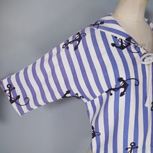 Load image into Gallery viewer, 50s BLUE WHITE STRIPED ANCHOR PRINT TIE NECK SAILOR SHIRT TOP - XS-S