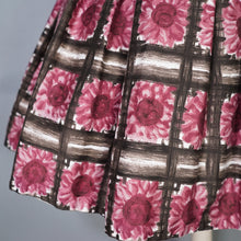 Load image into Gallery viewer, 60s ASCOT MODEL BROWN AND PINK FLORAL PRINT COTTON DAY DRESS - S