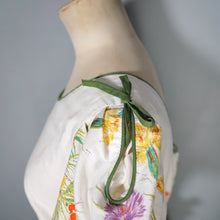 Load image into Gallery viewer, 50s WHITE AND YELLOW WILD MEADOW FLORAL COTTON DRESS - S