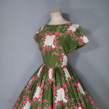 Load image into Gallery viewer, 50s GREEN AND PINK ROSE PRINT FULL SKIRTED COTTON DAY DRESS - M