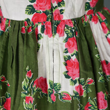 Load image into Gallery viewer, 50s GREEN AND PINK ROSE PRINT FULL SKIRTED COTTON DAY DRESS - M
