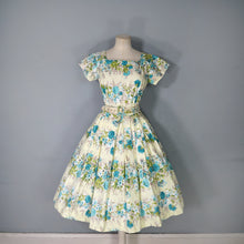 Load image into Gallery viewer, 50s PALE YELLOW AND GREEN FLORAL PRINT FULL SKIRTED COTTON DRESS WITH BELT - S