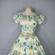 Load image into Gallery viewer, 50s PALE YELLOW AND GREEN FLORAL PRINT FULL SKIRTED COTTON DRESS WITH BELT - S
