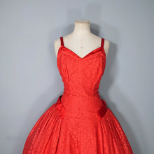 Load image into Gallery viewer, 50s ELEGANT STRAPPY FULL SKIRTED RED LACE AND SATIN PARTY / EVENING DRESS - S-M