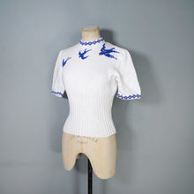 Load image into Gallery viewer, VINTAGE PATTERN 40s style WHITE AND BLUE SWALLOW BIRD INTARSIA JUMPER - S-M