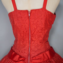 Load image into Gallery viewer, 50s ELEGANT STRAPPY FULL SKIRTED RED LACE AND SATIN PARTY / EVENING DRESS - S-M