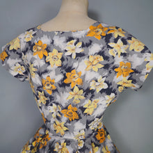 Load image into Gallery viewer, 50s 60s BLACK GREY COTTON DRESS WITH BRIGHT EASTER LILY PRINT - S