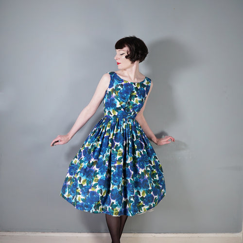 50s DARK BLUE PAINTERLY FLORAL ROSE PRINT COTTON DAY DRESS - S