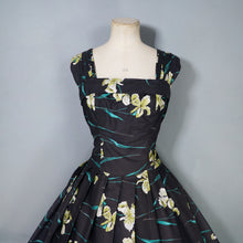 Load image into Gallery viewer, 50s "FEMINELLA" BLACK YELLOW FLORAL EASTER LILY PRINT FULL SKIRTED DRESS - S