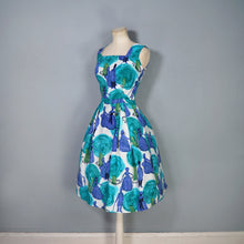 Load image into Gallery viewer, 60s BLUE PAINTERLY VICTORIAN LADY NOVELTY PRINT DAY DRESS - S