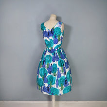 Load image into Gallery viewer, 60s BLUE PAINTERLY VICTORIAN LADY NOVELTY PRINT DAY DRESS - S