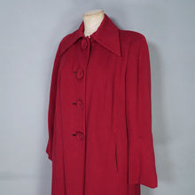 Load image into Gallery viewer, 40s CHERRY RED SWING OVER COAT WITH HUGE COLLAR AND REMOVABLE &quot;MAGIC LINING&quot; -M-L