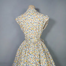 Load image into Gallery viewer, 50s "ARNISONS" YELLOW SMALL STEMMED ROSE PRINT WRAP DRESS WITH SASH BELT - S
