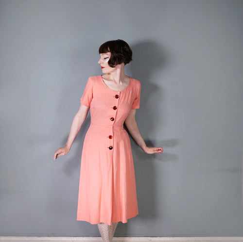 EARLY 50s SALMON PINK L'AIGLON SOFT RAYON FITTED DRESS WITH TORTOISE SHELL BUTTONS - S