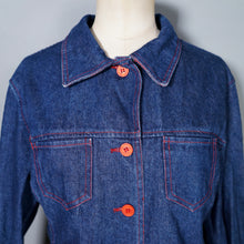 Load image into Gallery viewer, VINTAGE REVERSIBLE DENIM AND RED PLAID CROPPED LIGHTWEIGHT JACKET - M